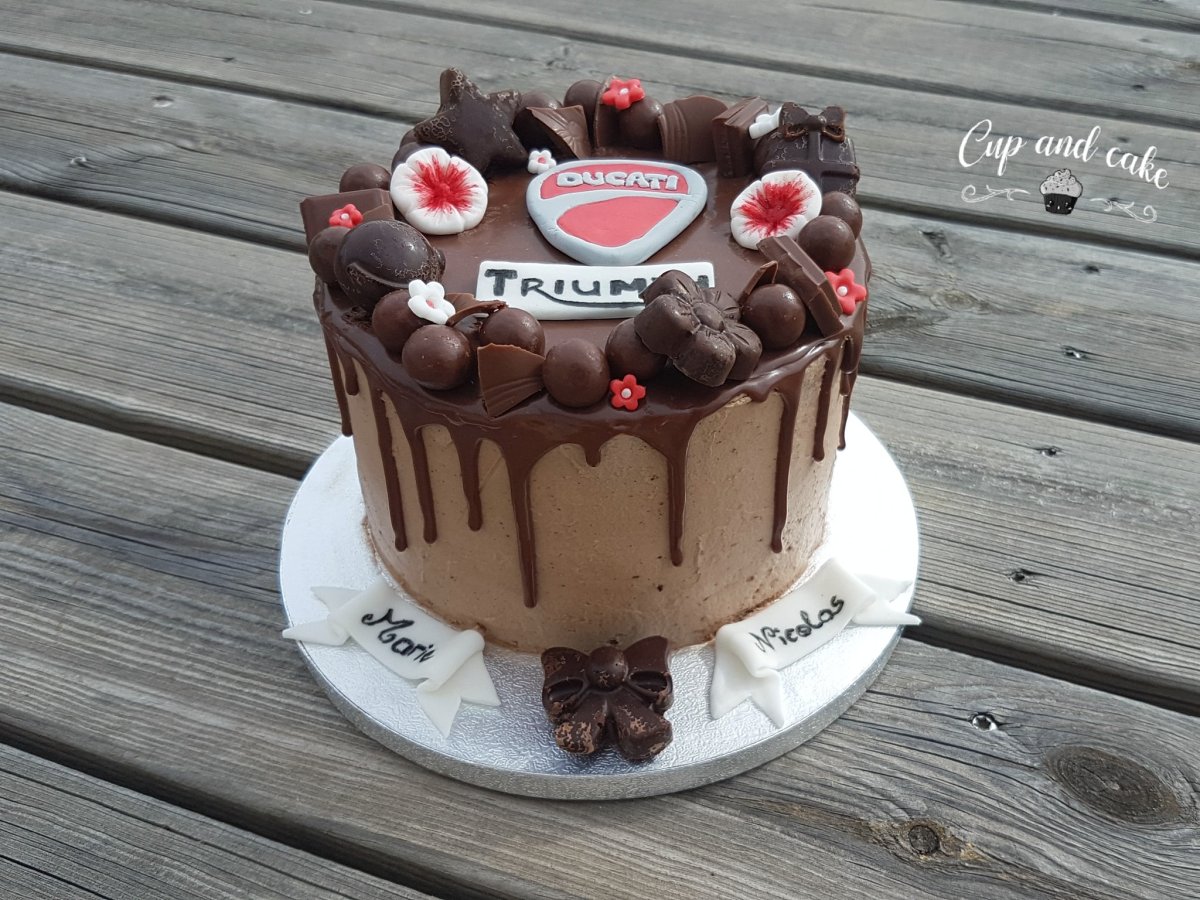 Layer cake Kinder bueno