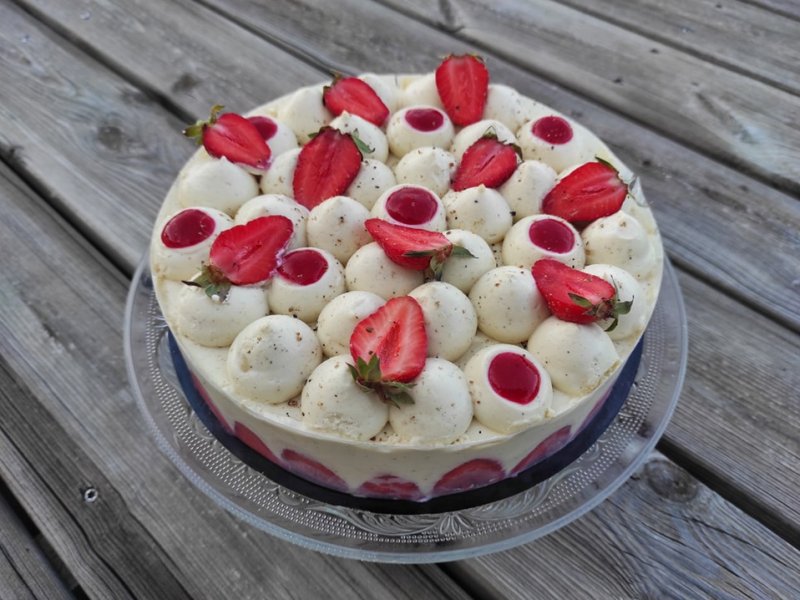 Le Strawberry Volcano